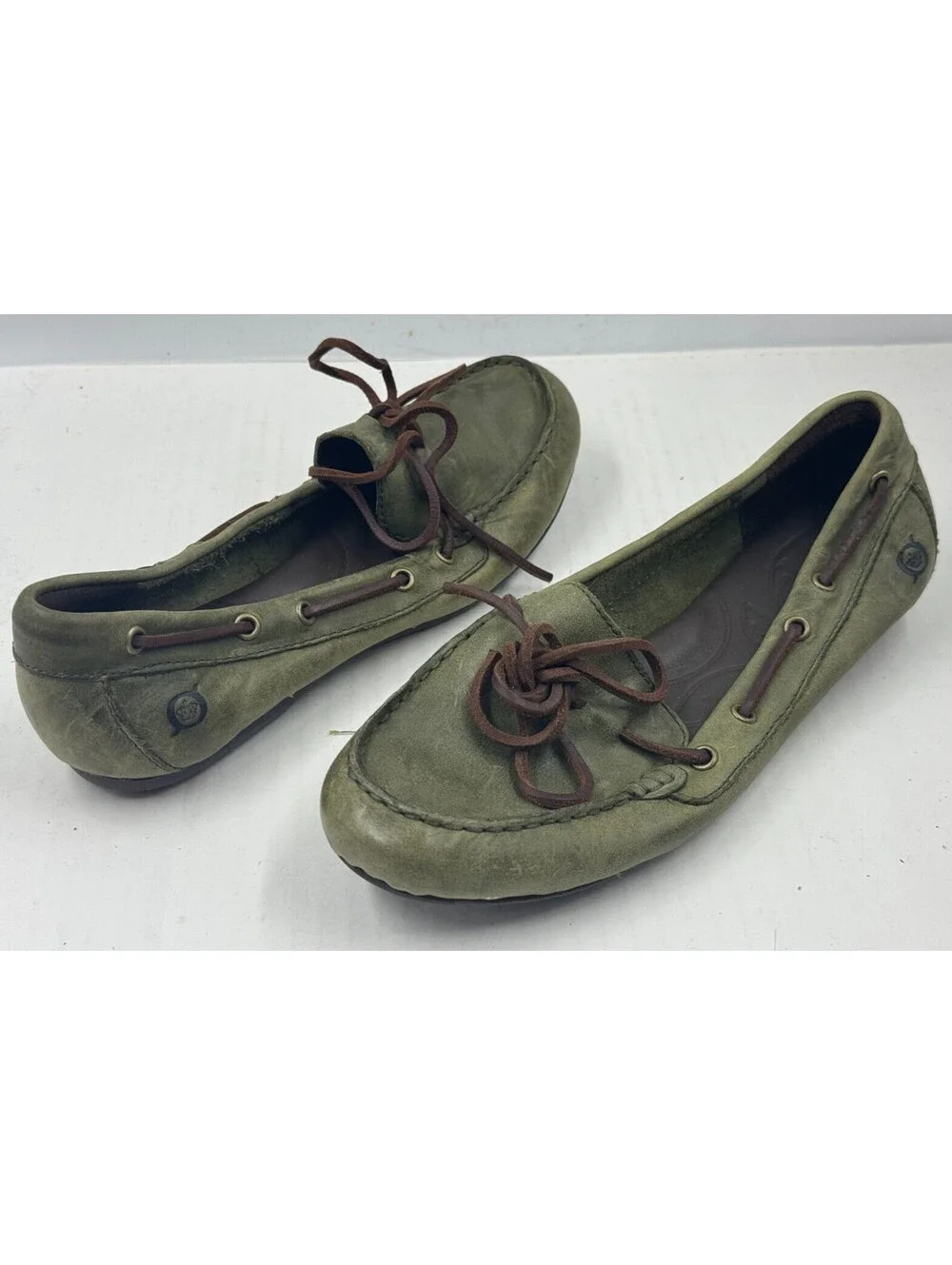 Born Shoes Women's Size 8 Olive Green Leather Casual Moc-Toe Moccasins